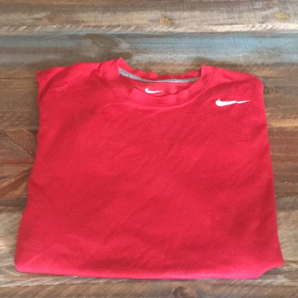 Nike Dri-Fit - Picture 2 of 3